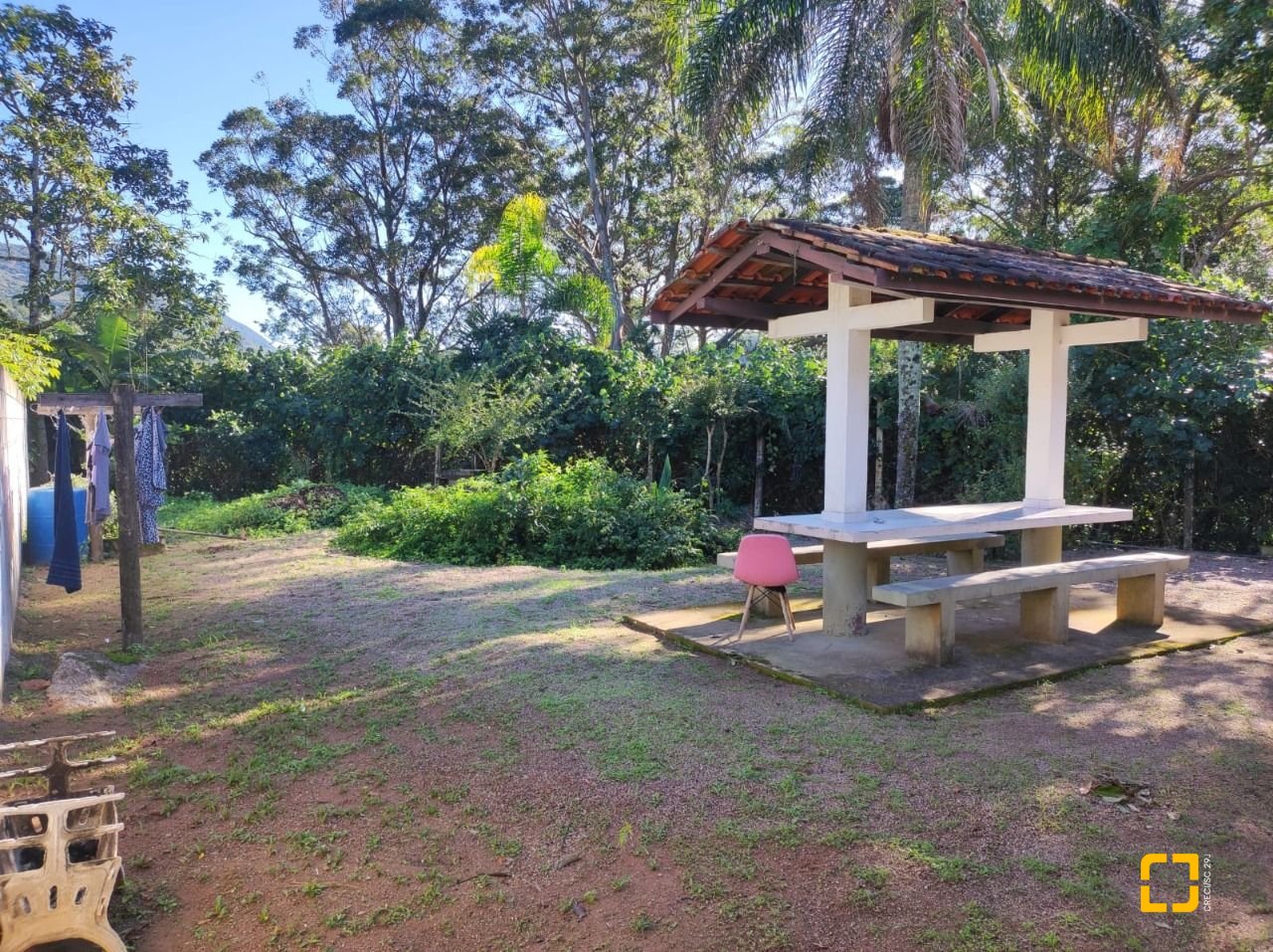 Casa com 110m², 3 quartos, 2 garagens, no bairro Enseada de Brito em Palhoça