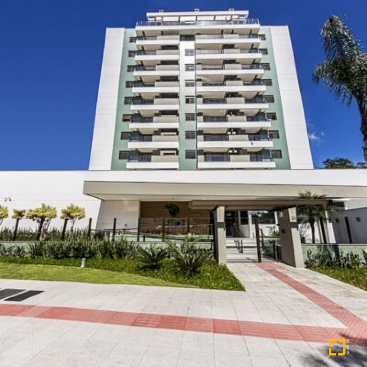 Apartamento com 69m², 3 quartos (sendo 1 suíte), 2 garagens, no bairro Itacorubi em Florianópolis
