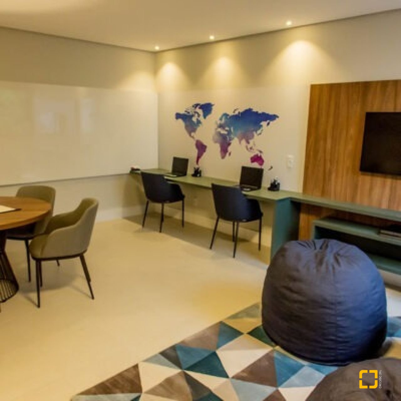 Apartamento com 69m², 3 quartos (sendo 1 suíte), 2 garagens, no bairro Itacorubi em Florianópolis