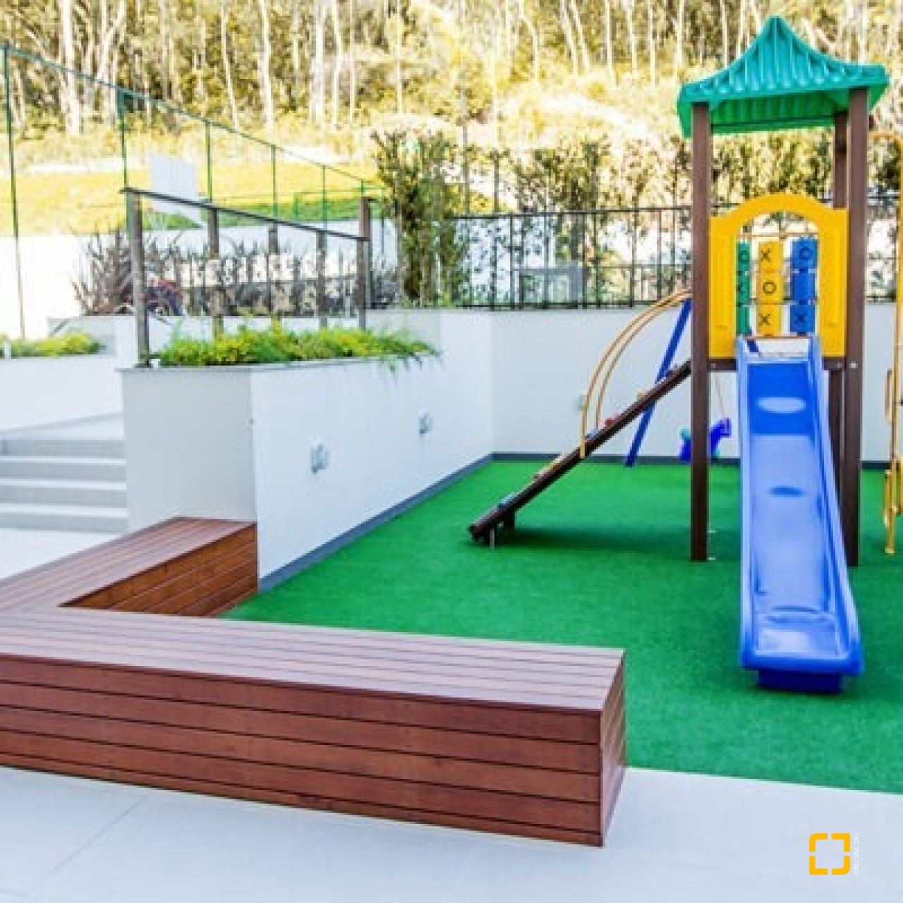 Apartamento com 69m², 3 quartos (sendo 1 suíte), 2 garagens, no bairro Itacorubi em Florianópolis