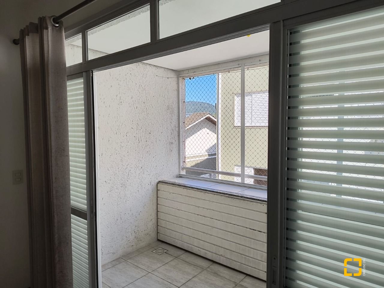 Apartamento com 142m², 4 quartos (sendo 2 suítes), 20 garagens, no bairro Lagoa da Conceição em Florianópolis