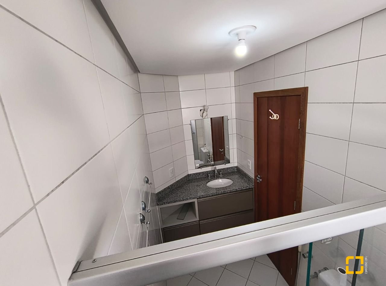 Apartamento com 142m², 4 quartos (sendo 2 suítes), 20 garagens, no bairro Lagoa da Conceição em Florianópolis