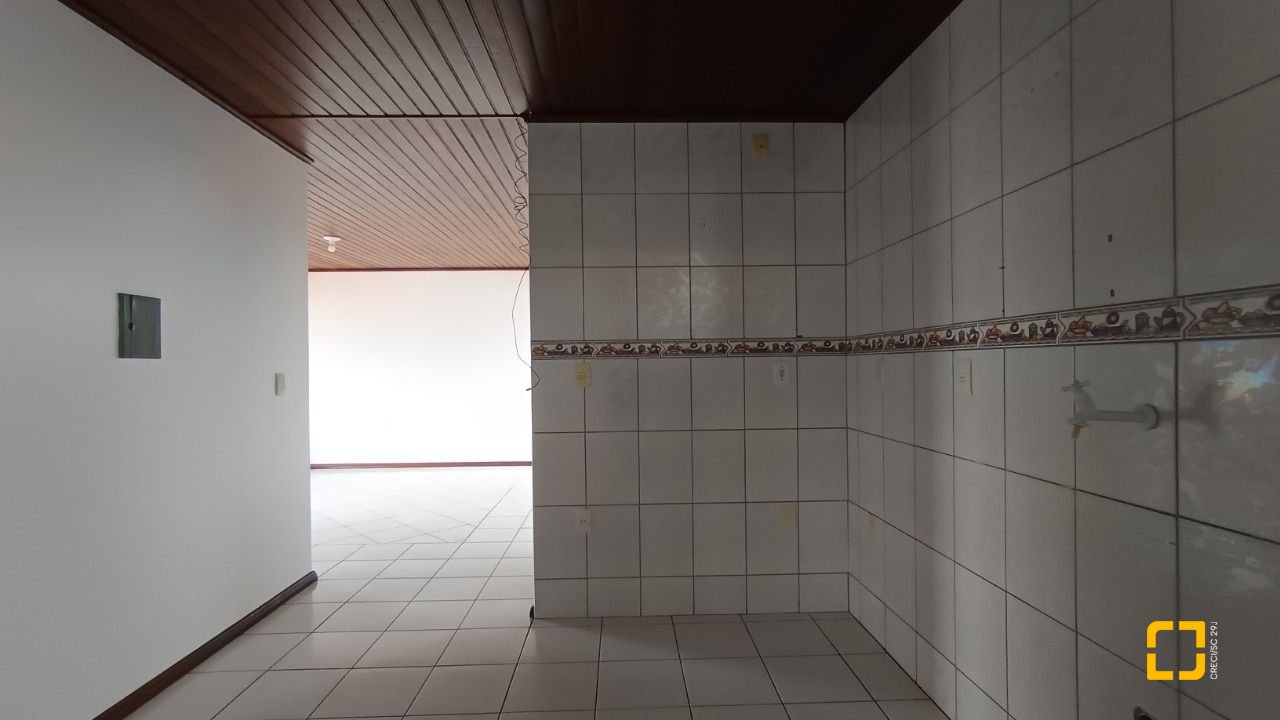 Apartamento com 83m², 3 quartos, 1 garagem, no bairro Ingleses em Florianópolis