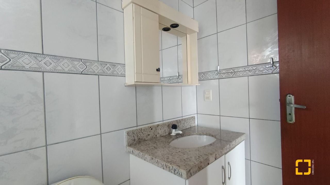 Apartamento com 83m², 3 quartos, 1 garagem, no bairro Ingleses em Florianópolis