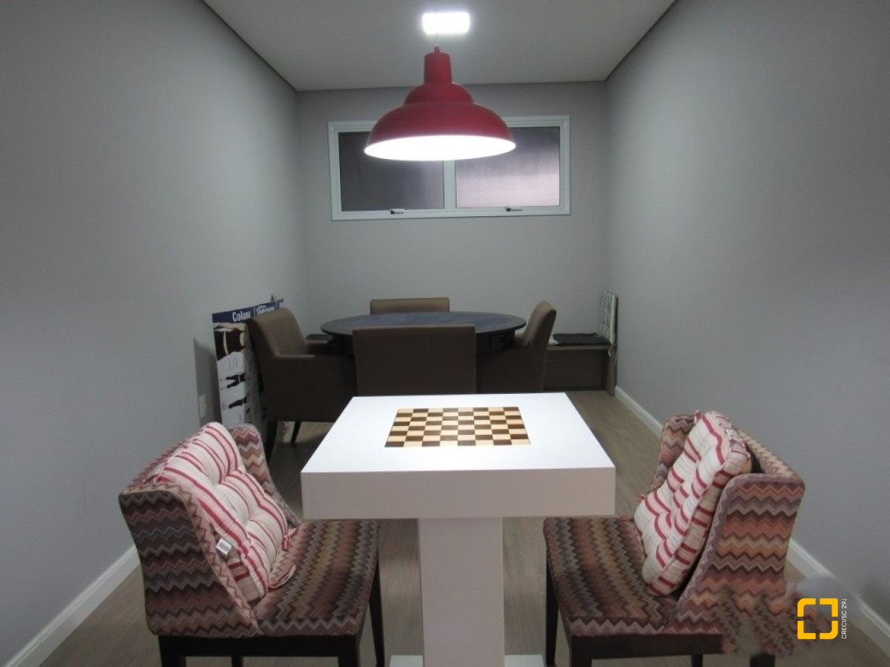 Cobertura com 170m², 6 quartos (sendo 3 suítes), 2 garagens, no bairro Estreito em Florianópolis