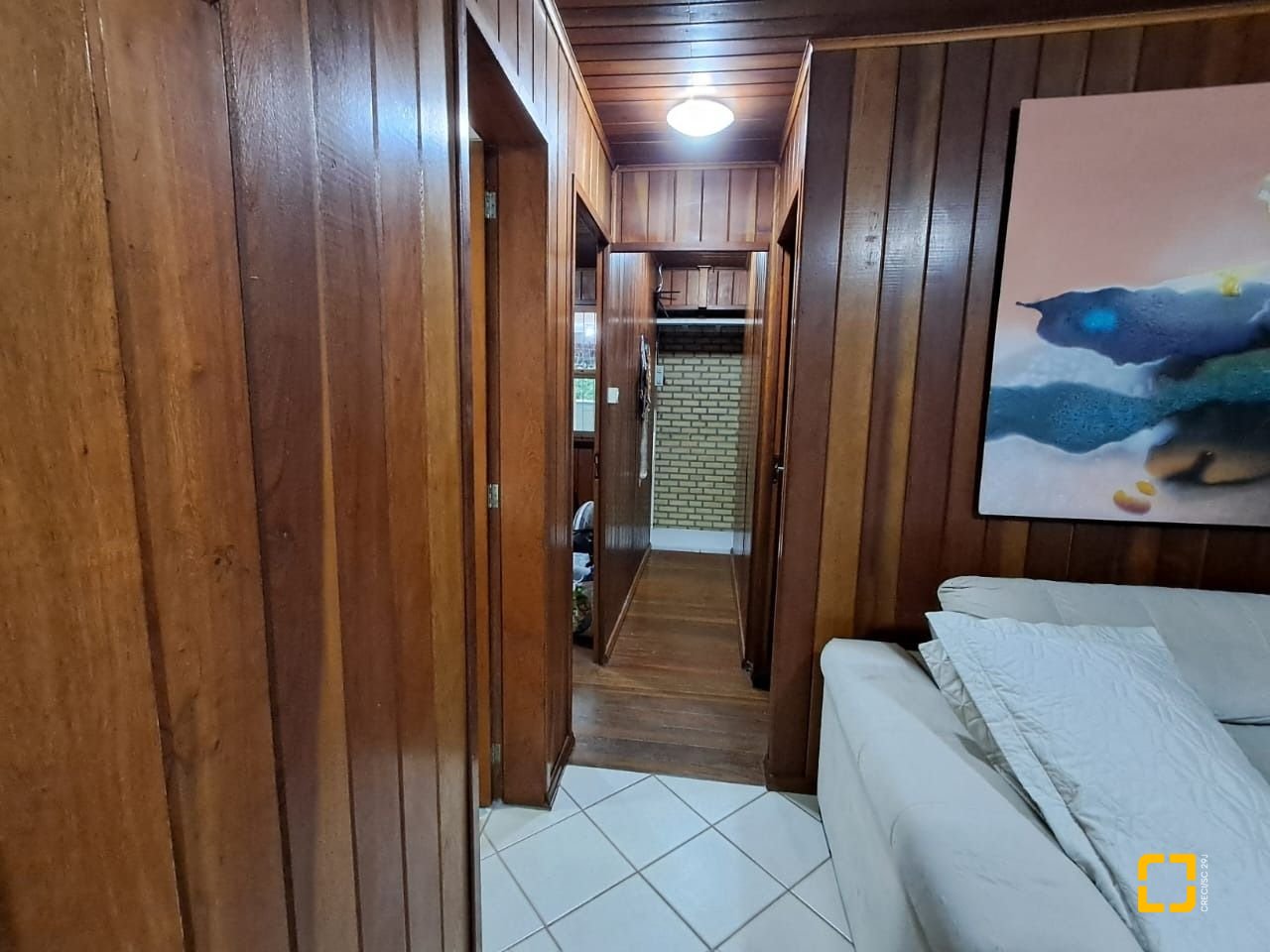 Casa com 75m², 3 quartos (sendo 1 suíte), 4 garagens, no bairro Ingleses do Rio Vermelho em Florianópolis