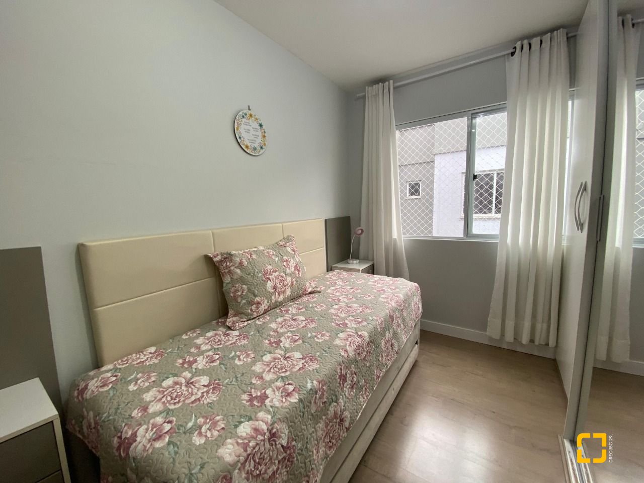 Apartamento com 55m², 2 quartos, 1 garagem, no bairro Potecas em São José
