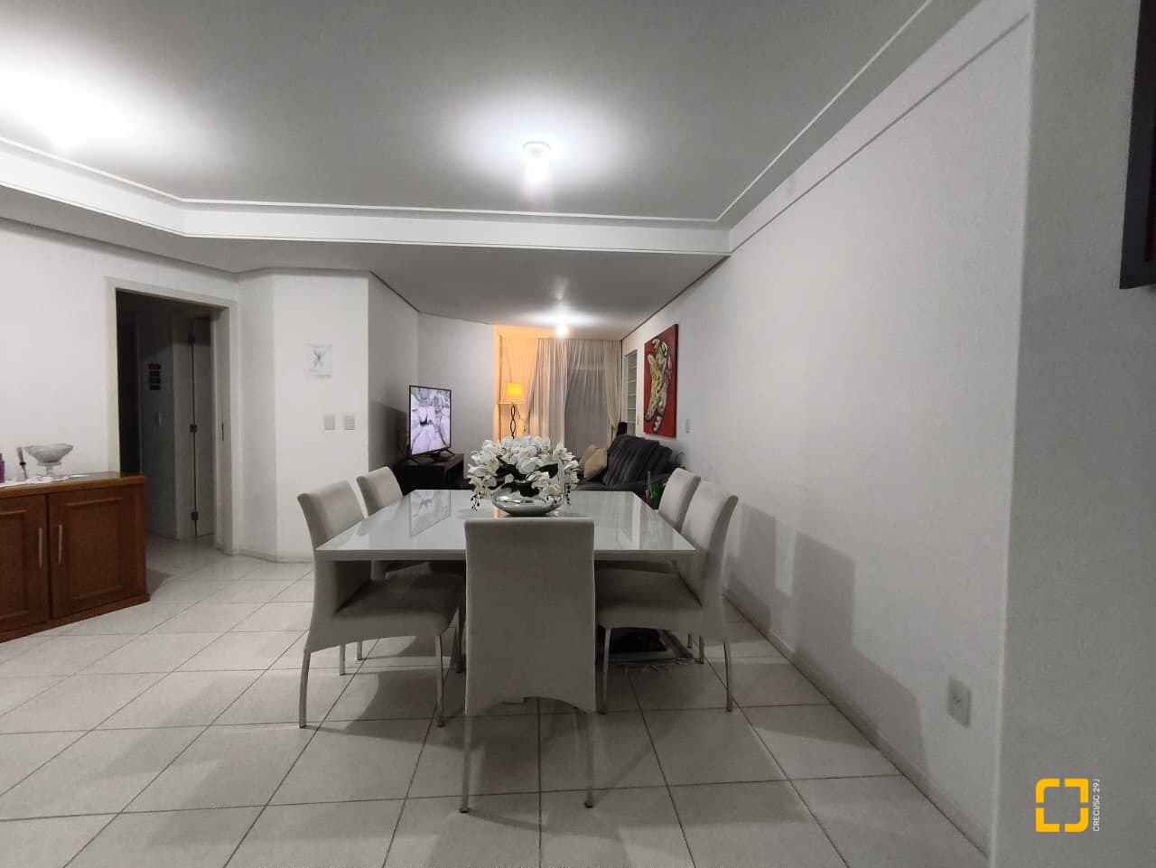 Apartamento com 107m², 4 quartos (sendo 1 suíte), 2 garagens, no bairro Itacorubi em Florianópolis