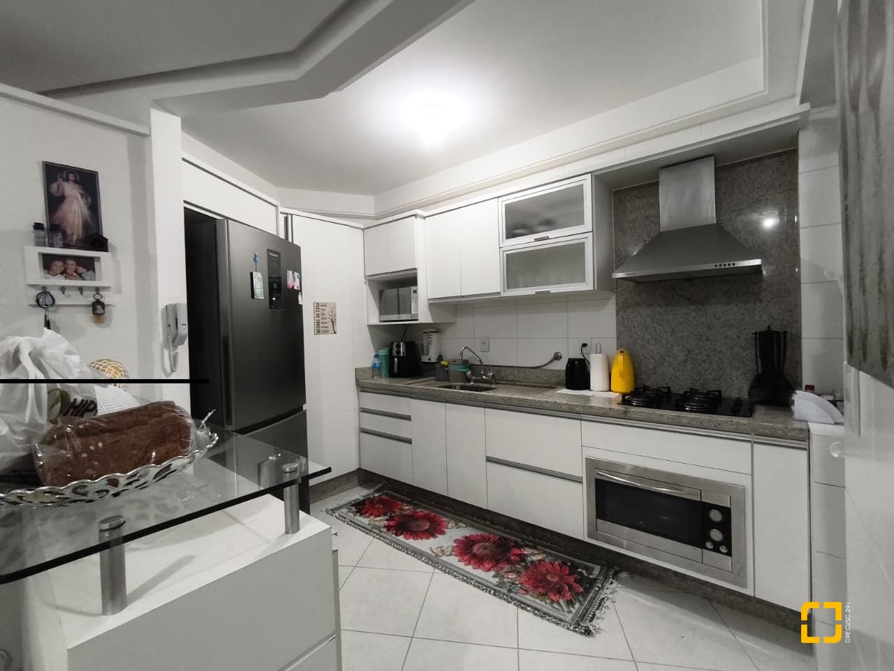 Apartamento com 107m², 4 quartos (sendo 1 suíte), 2 garagens, no bairro Itacorubi em Florianópolis
