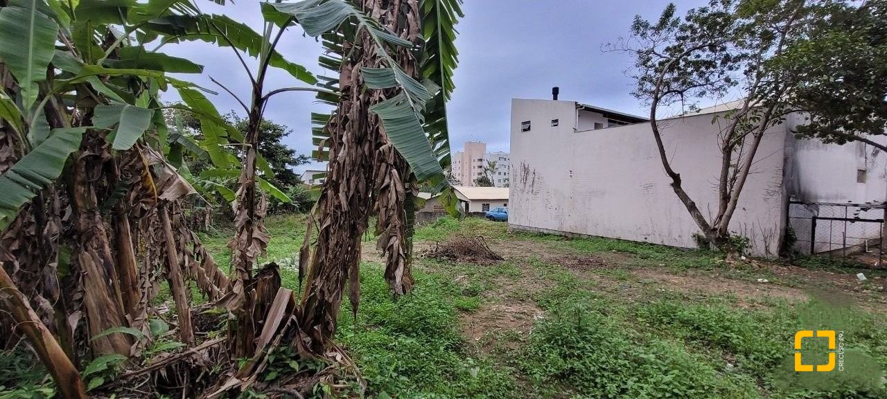 Terreno com 1451m², no bairro Bela Vista em Palhoça