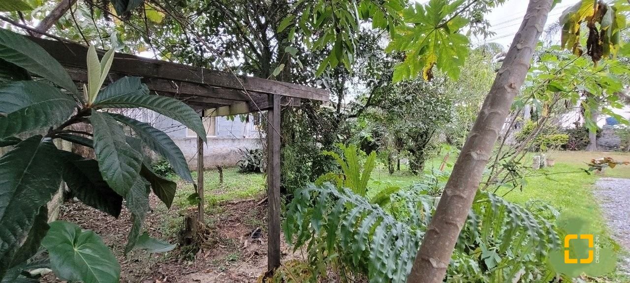 Terreno com 1451m², no bairro Bela Vista em Palhoça