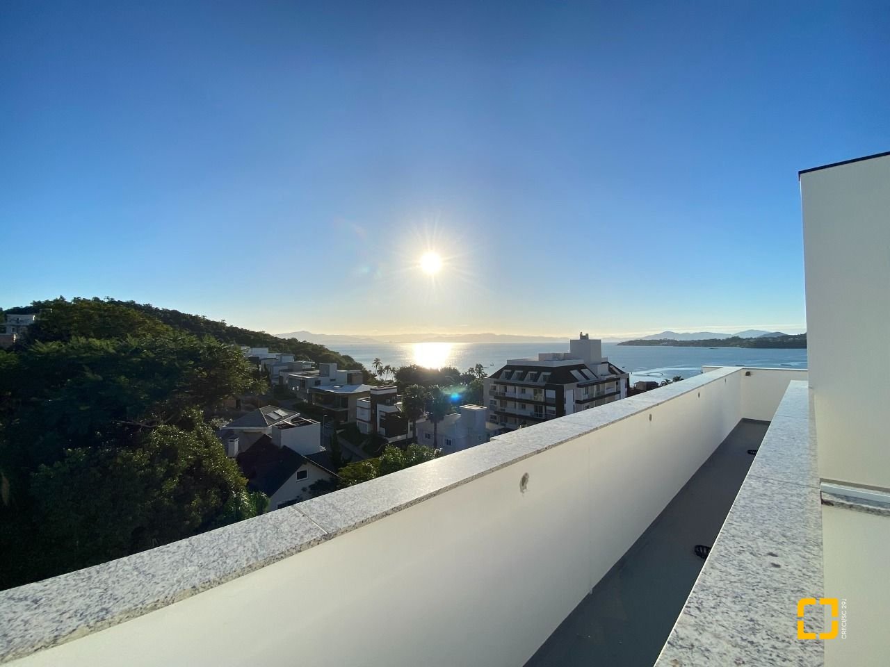 Apartamento com 122m², 5 quartos (sendo 2 suítes), 3 garagens, no bairro João Paulo em Florianópolis
