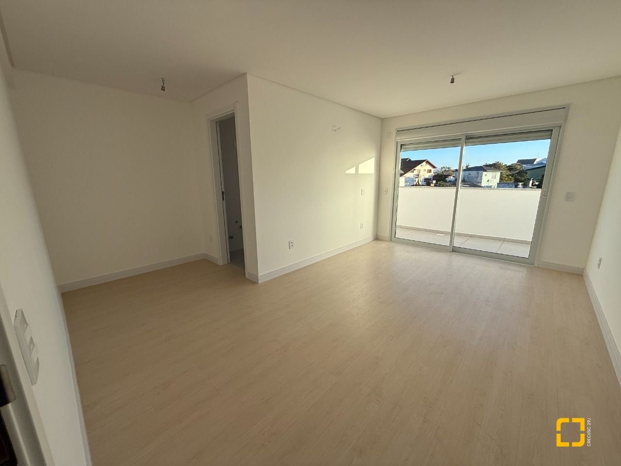 Apartamento com 122m², 5 quartos (sendo 2 suítes), 3 garagens, no bairro João Paulo em Florianópolis