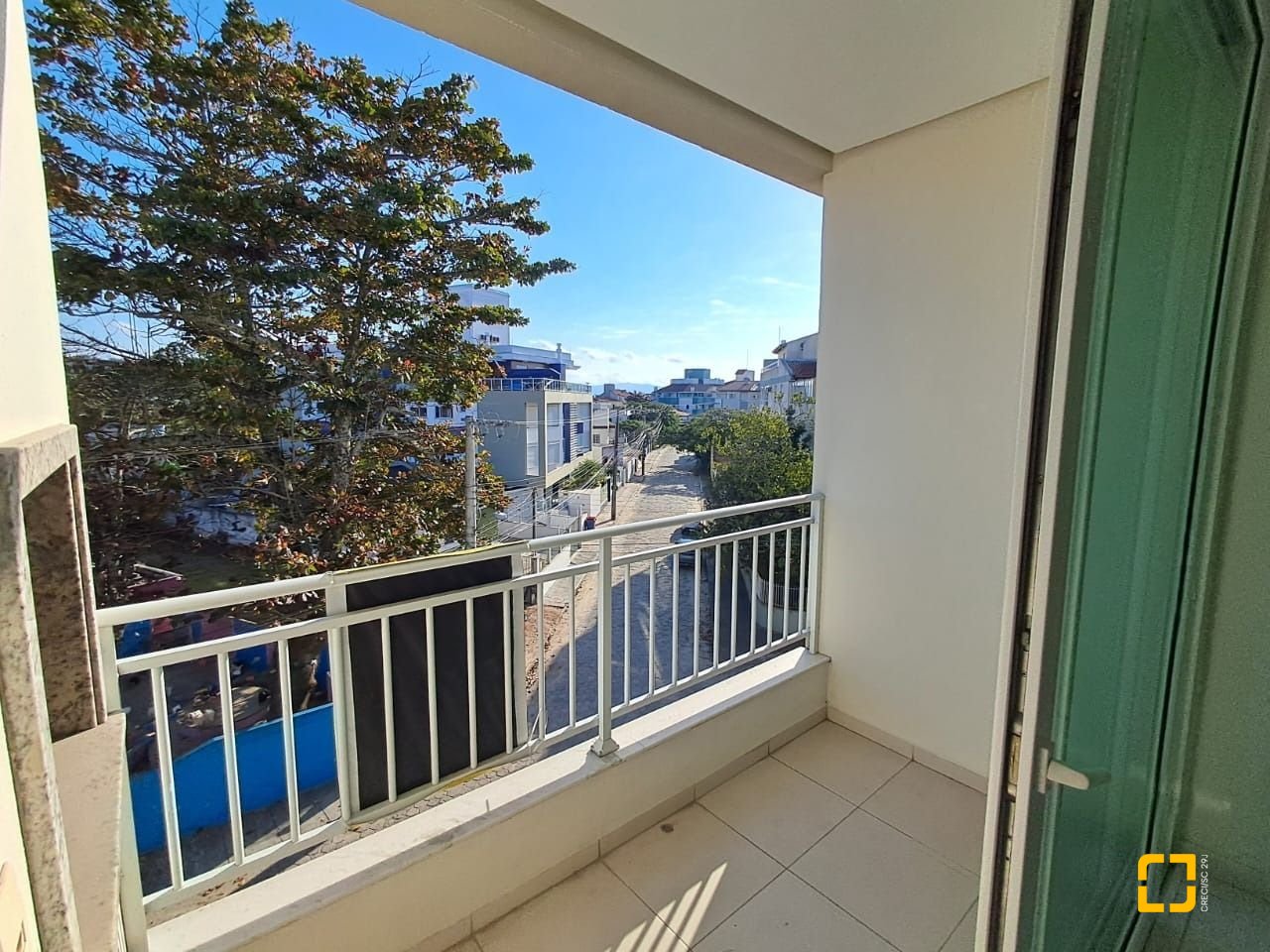 Apartamento com 143m², 4 quartos (sendo 1 suíte), 1 garagem, no bairro Cachoeira do Bom Jesus em Florianópolis