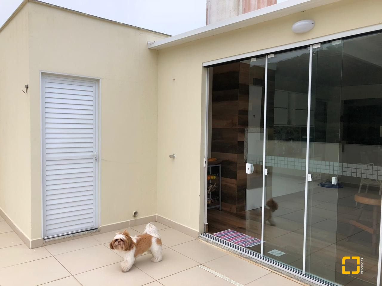 Cobertura com 197m², 6 quartos (sendo 2 suítes), 2 garagens, no bairro Ingleses em Florianópolis
