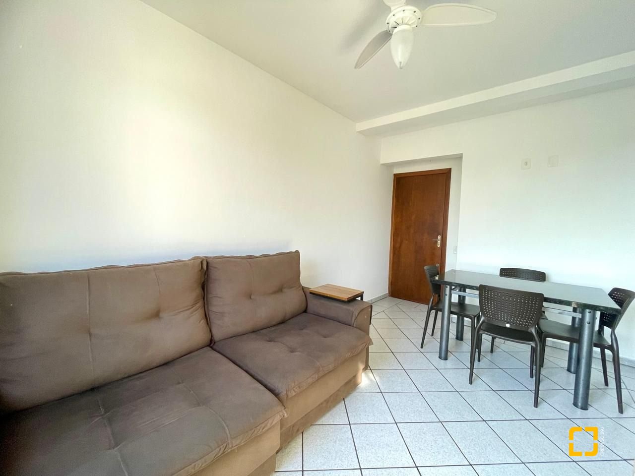Apartamento com 69m², 2 quartos, 1 garagem, no bairro Canasvieiras em Florianópolis