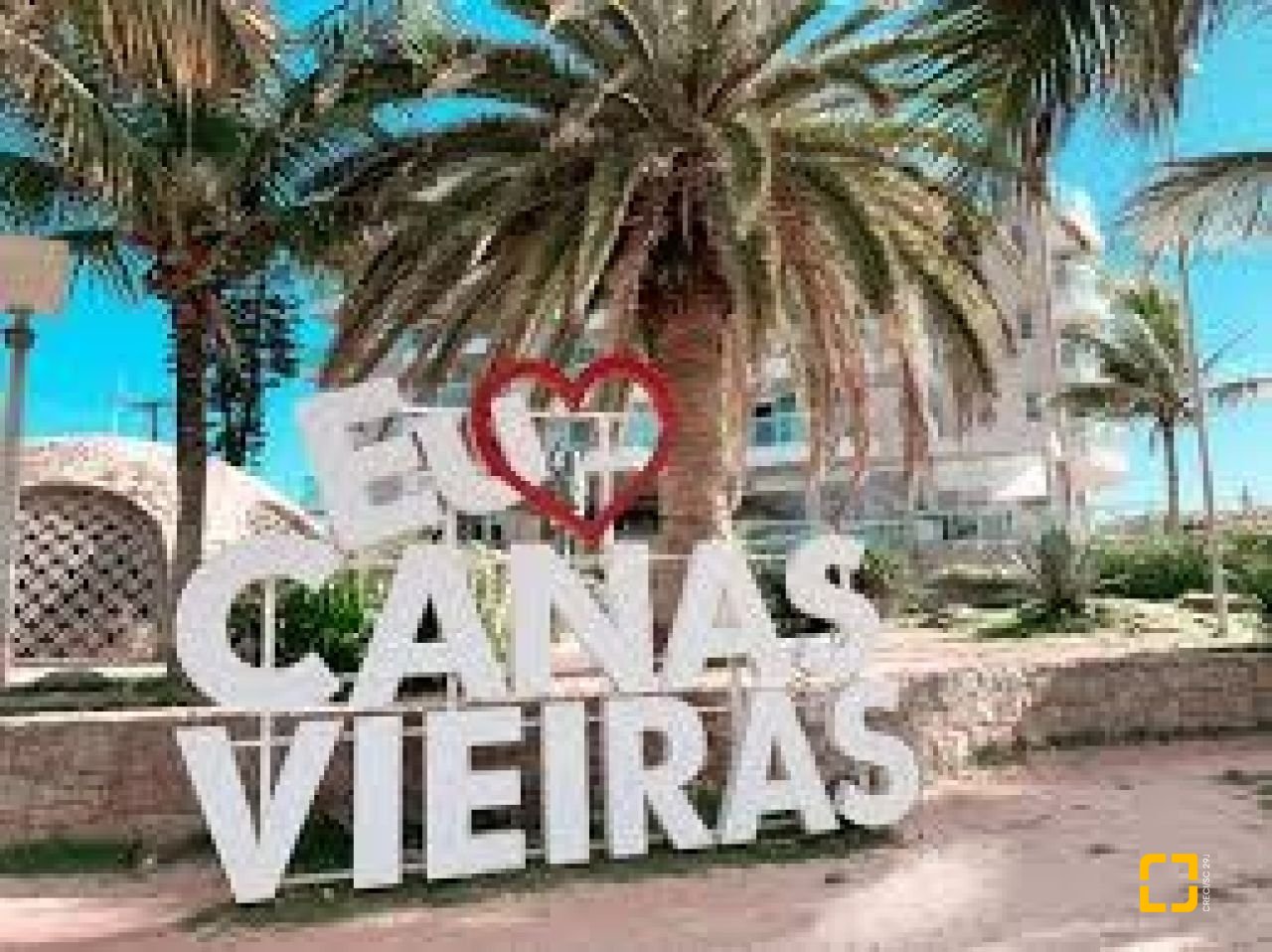 Apartamento com 69m², 2 quartos, 1 garagem, no bairro Canasvieiras em Florianópolis