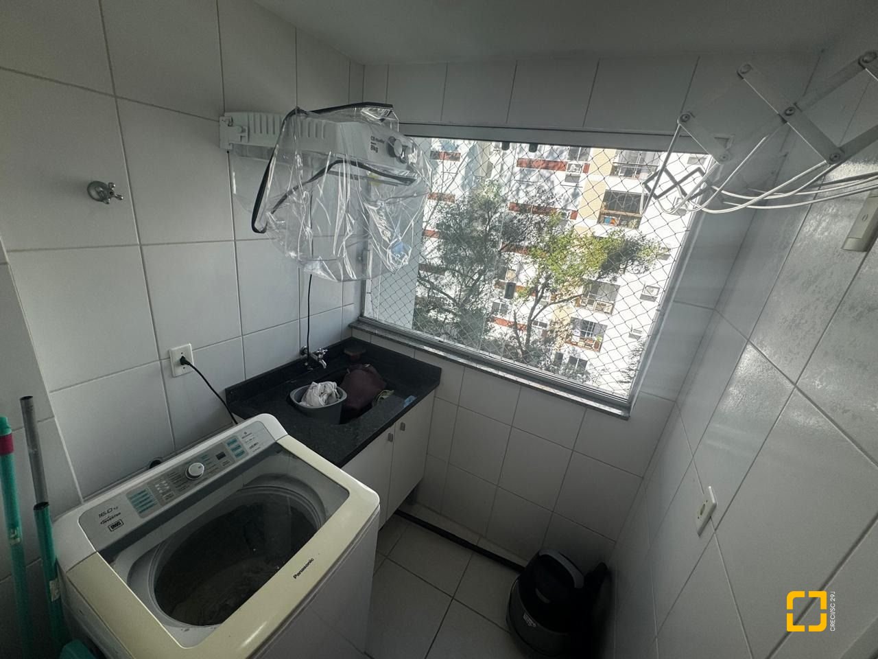 Apartamento com 69m², 3 quartos (sendo 1 suíte), 1 garagem, no bairro João Paulo em Florianópolis
