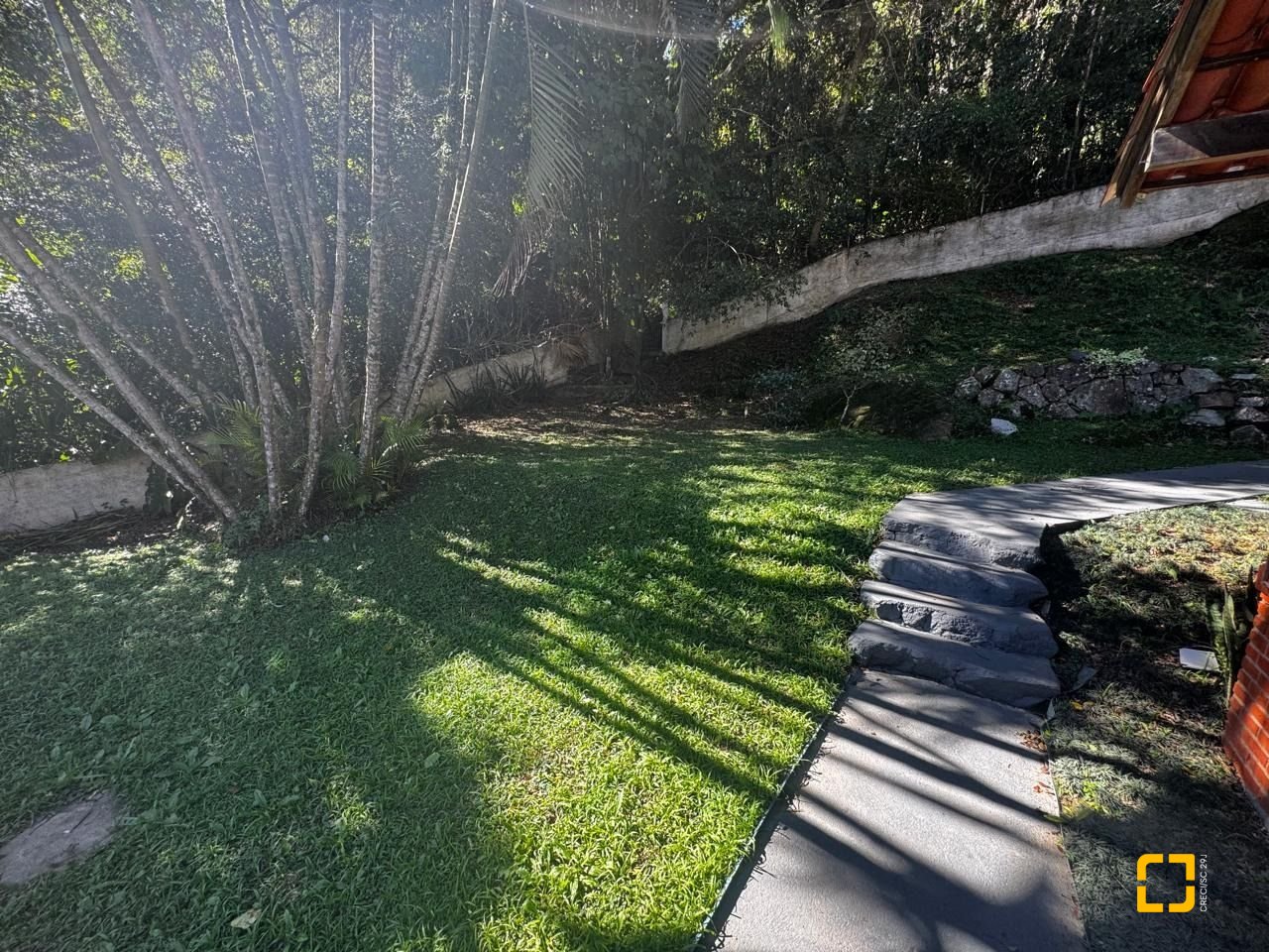 Apartamento com 69m², 3 quartos (sendo 1 suíte), 1 garagem, no bairro João Paulo em Florianópolis