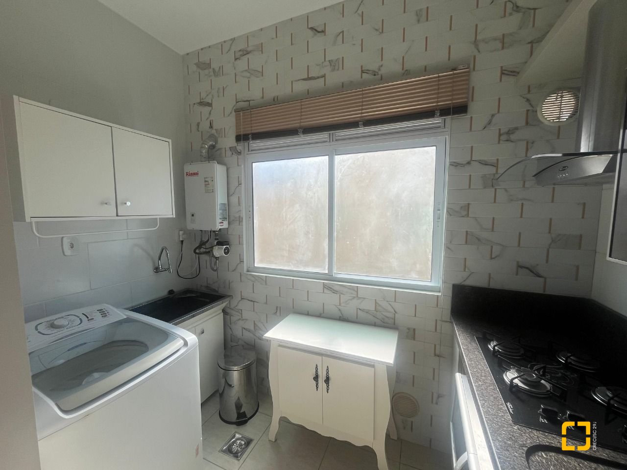 Cobertura com 128m², 5 quartos (sendo 1 suíte), 1 garagem, no bairro Canasvieiras em Florianópolis