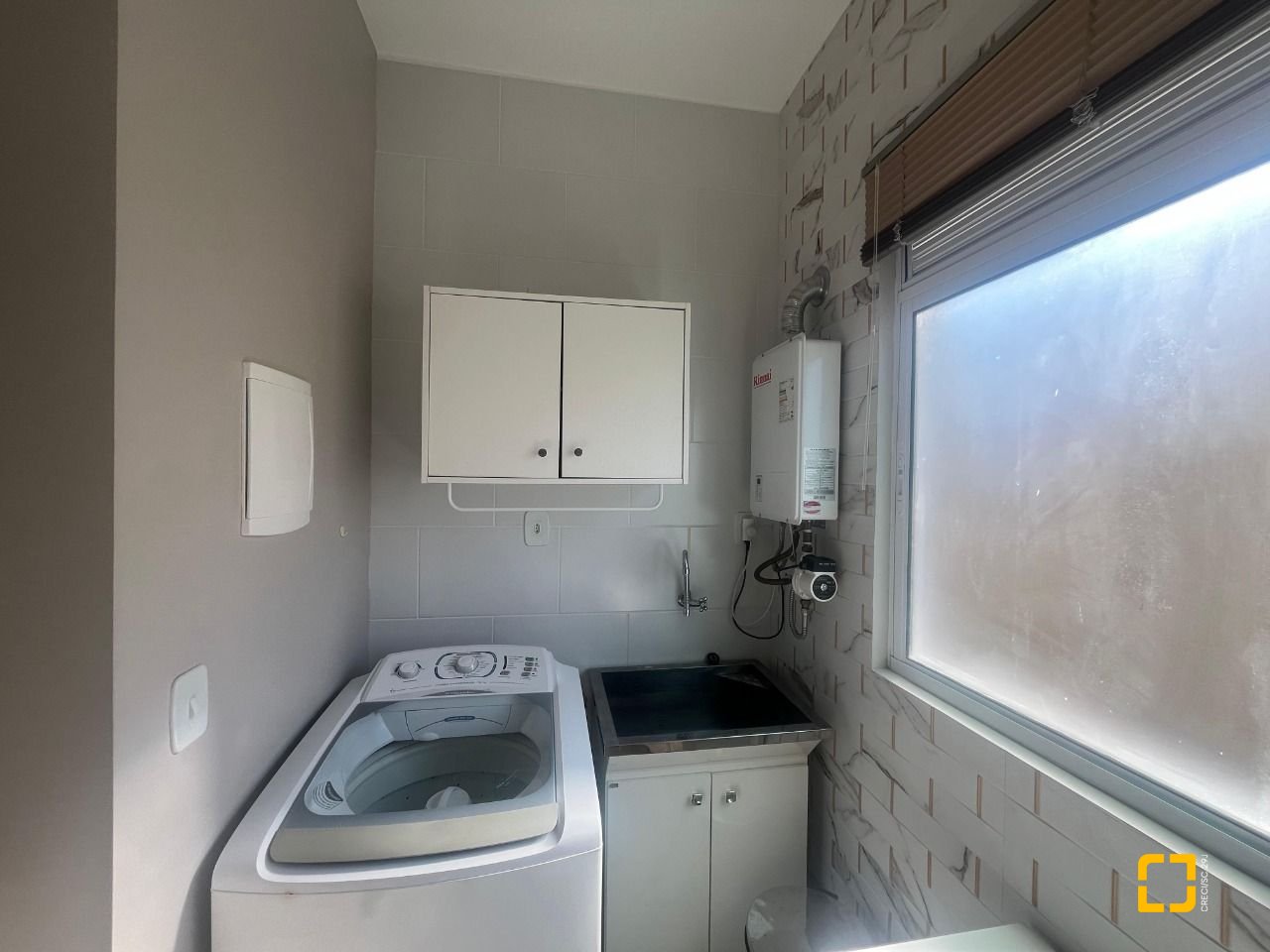 Cobertura com 128m², 5 quartos (sendo 1 suíte), 1 garagem, no bairro Canasvieiras em Florianópolis