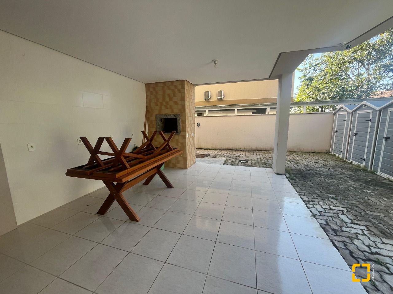 Cobertura com 128m², 5 quartos (sendo 1 suíte), 1 garagem, no bairro Canasvieiras em Florianópolis