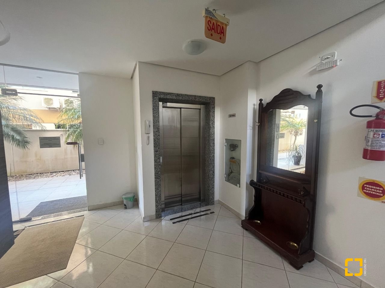 Cobertura com 128m², 5 quartos (sendo 1 suíte), 1 garagem, no bairro Canasvieiras em Florianópolis