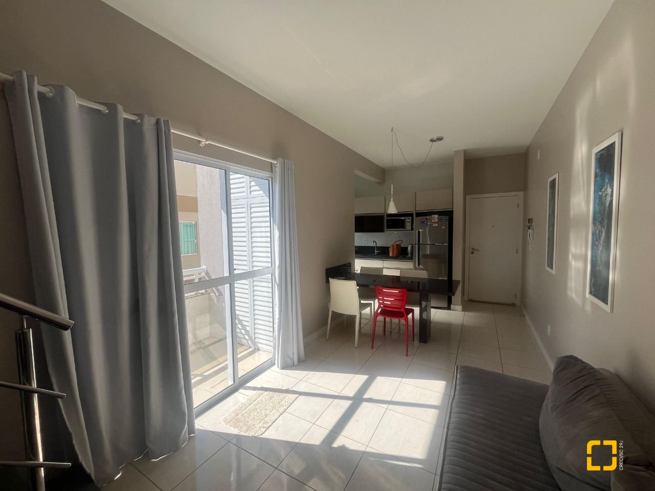 Cobertura com 128m², 5 quartos (sendo 1 suíte), 1 garagem, no bairro Canasvieiras em Florianópolis