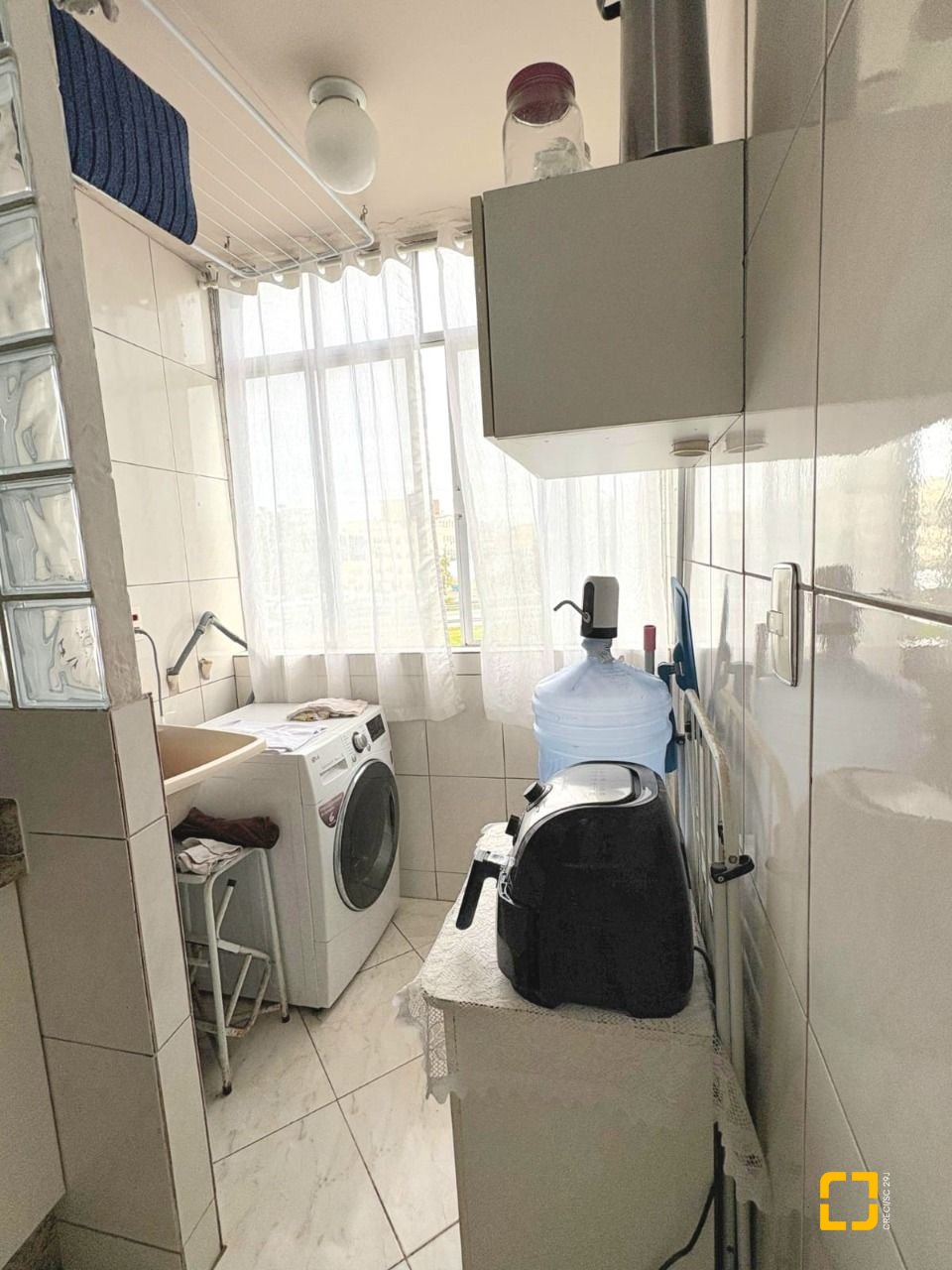Apartamento com 69m², 3 quartos, no bairro Campinas em São José