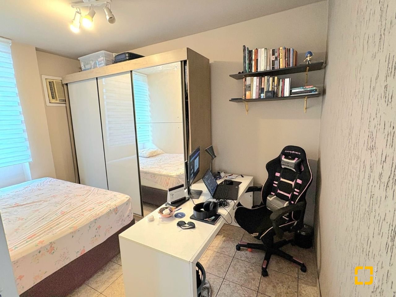 Apartamento com 69m², 3 quartos, no bairro Campinas em São José