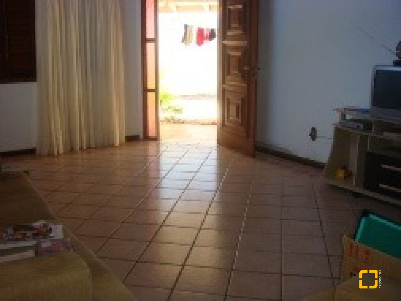Casa com 400m², 10 quartos (sendo 3 suítes), 5 garagens, no bairro Canasvieiras em Florianópolis