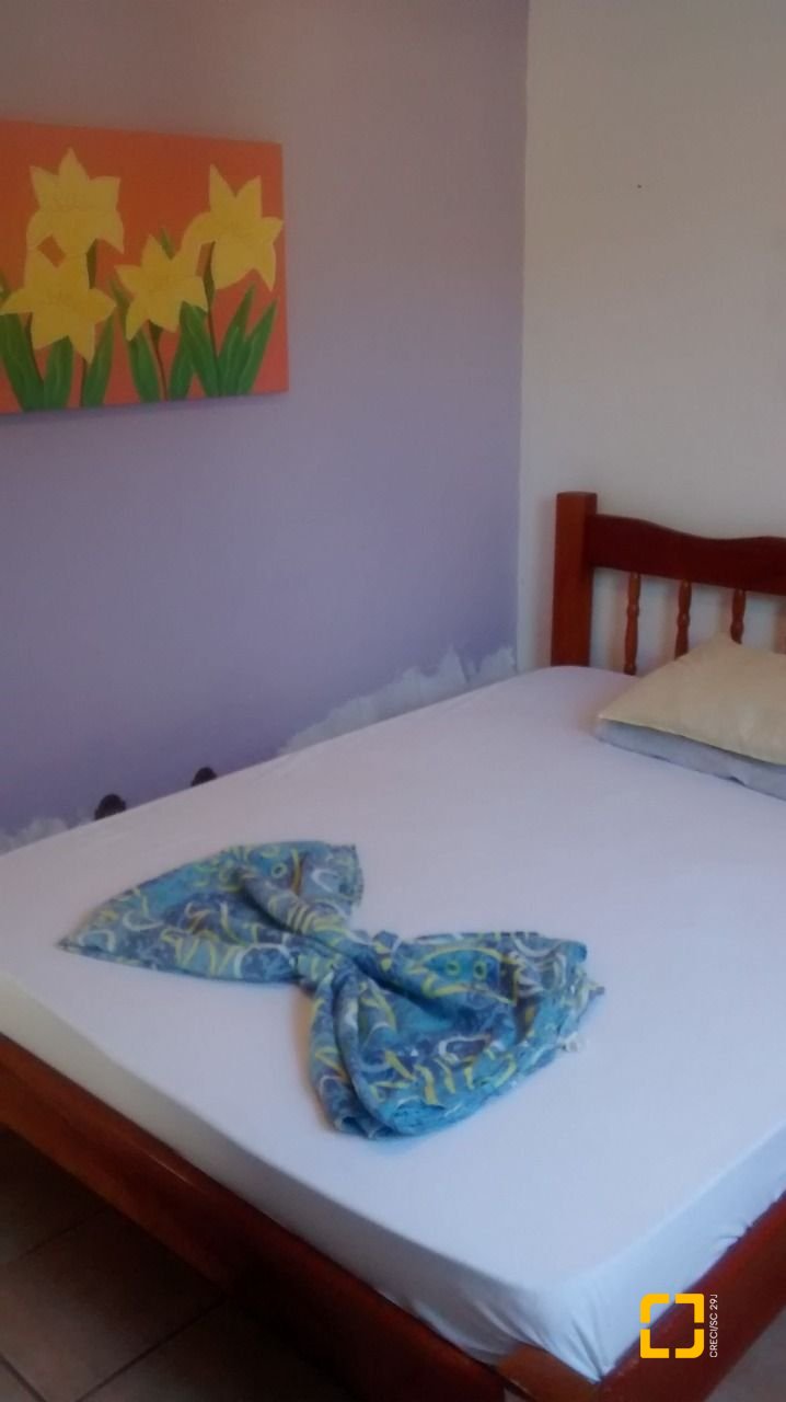 Casa com 400m², 10 quartos (sendo 3 suítes), 5 garagens, no bairro Canasvieiras em Florianópolis