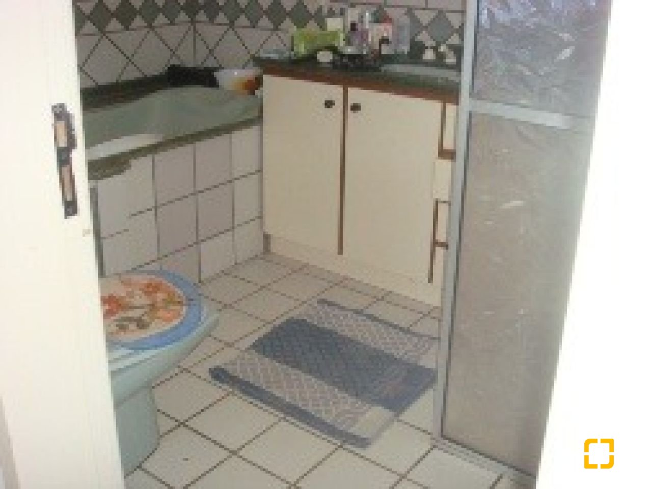Casa com 400m², 10 quartos (sendo 3 suítes), 5 garagens, no bairro Canasvieiras em Florianópolis