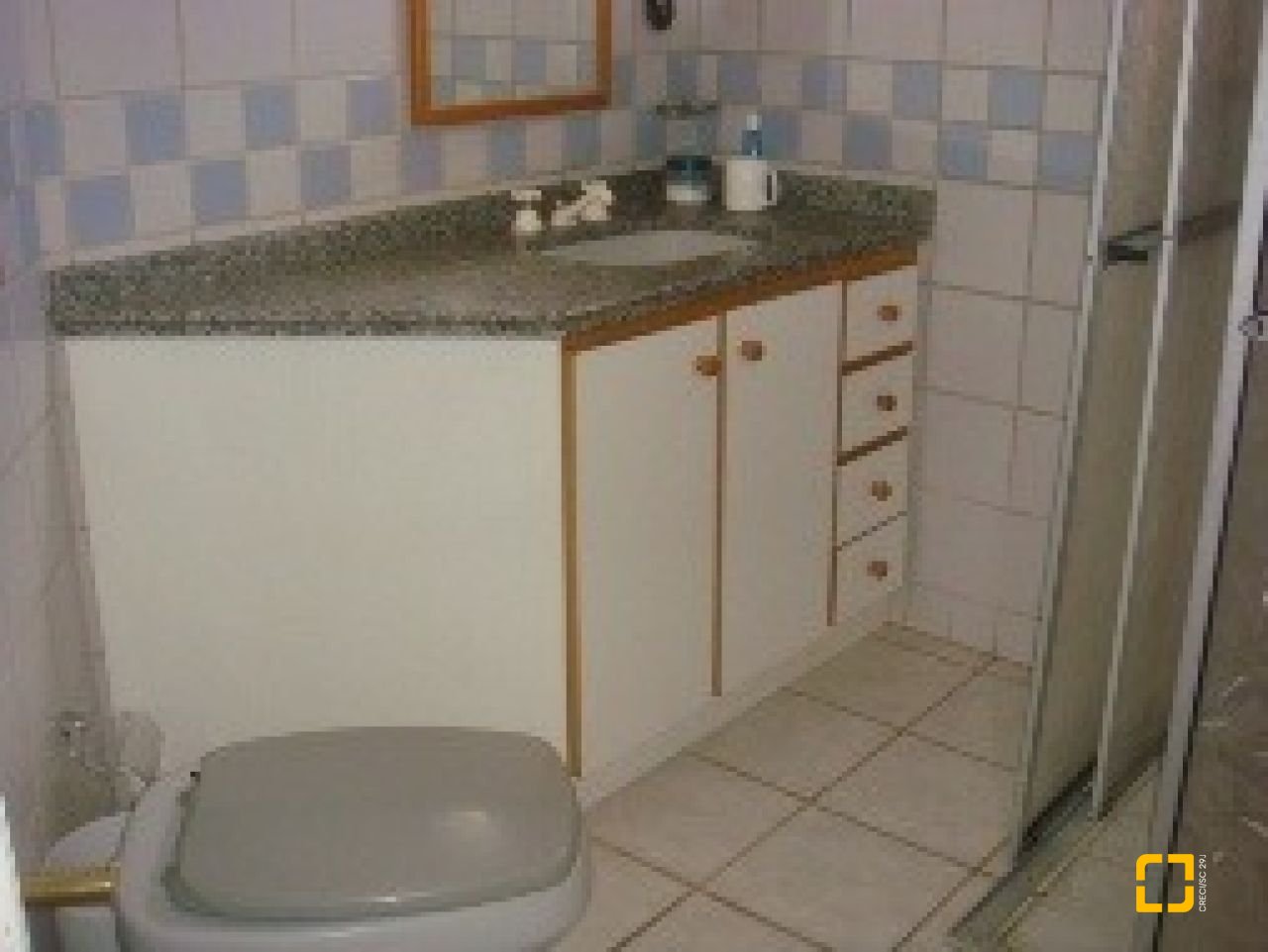 Casa com 400m², 10 quartos (sendo 3 suítes), 5 garagens, no bairro Canasvieiras em Florianópolis