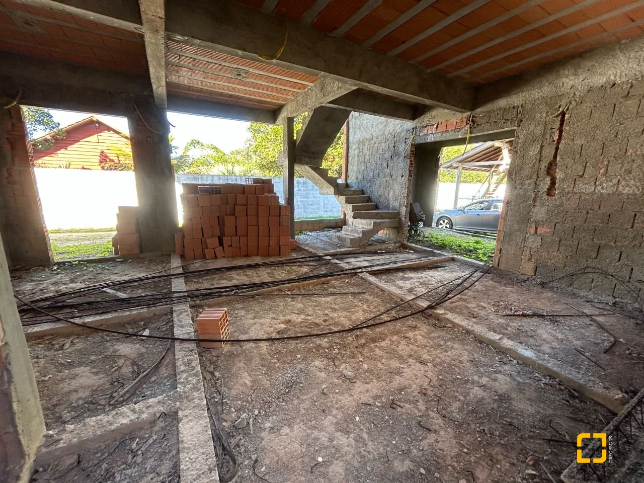 Terreno com 200m², no bairro Armação do Pântano do Sul em Florianópolis