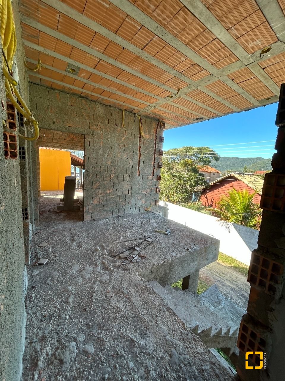Terreno com 200m², no bairro Armação do Pântano do Sul em Florianópolis