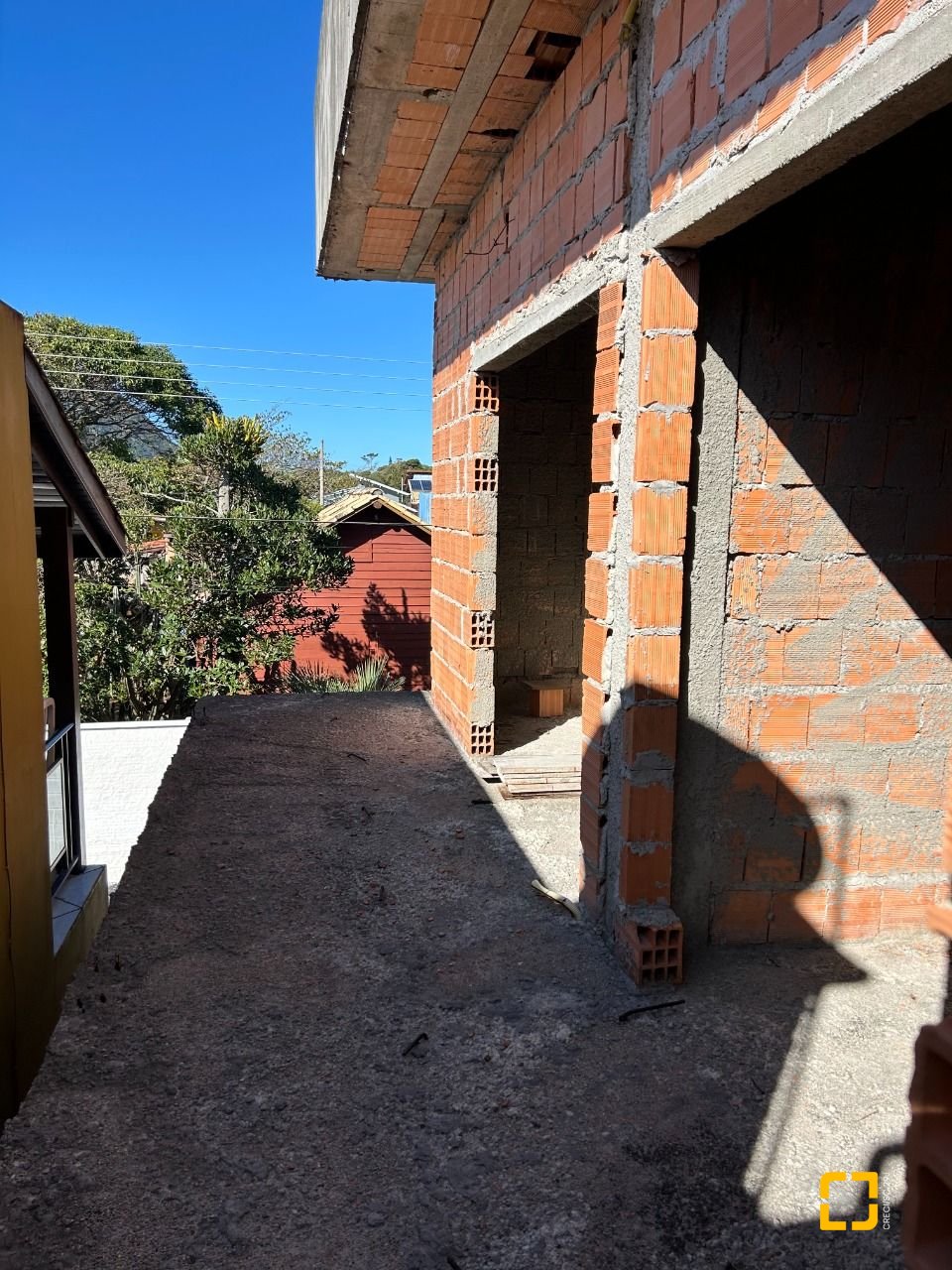 Terreno com 200m², no bairro Armação do Pântano do Sul em Florianópolis