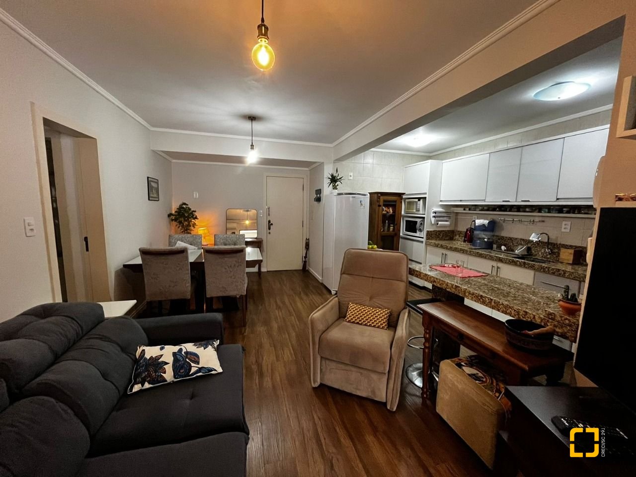 Apartamento com 56m², 1 quarto, 1 garagem, no bairro Jurerê em Florianópolis