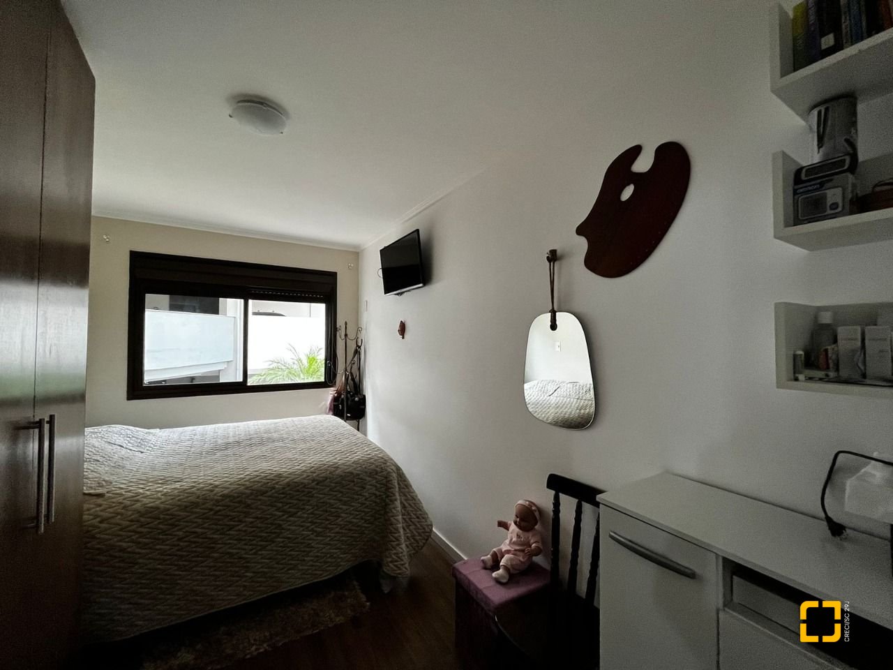 Apartamento com 56m², 1 quarto, 1 garagem, no bairro Jurerê em Florianópolis