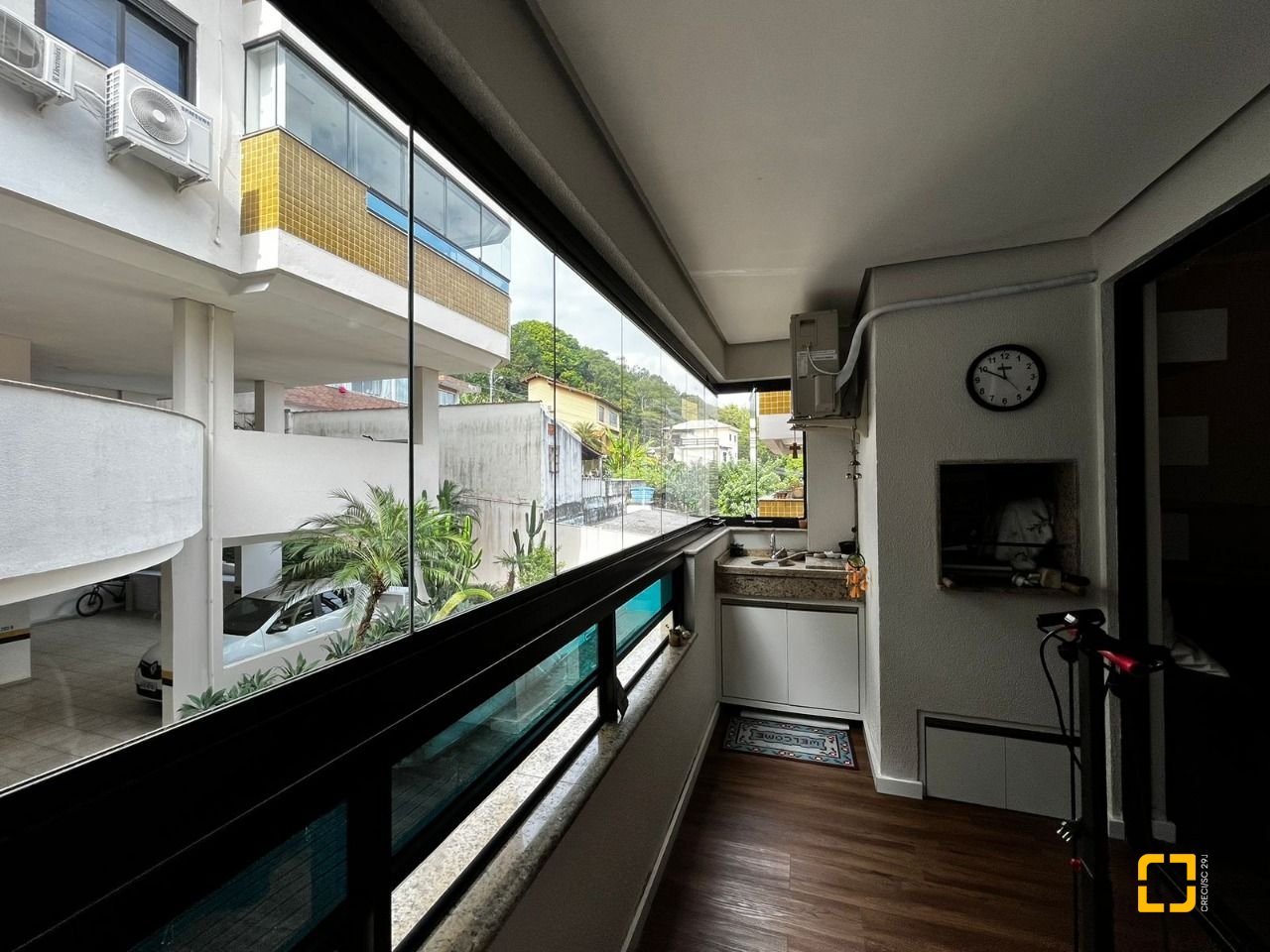 Apartamento com 56m², 1 quarto, 1 garagem, no bairro Jurerê em Florianópolis