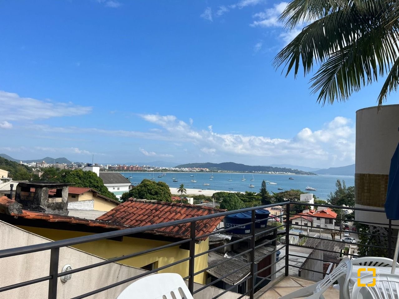 Apartamento com 56m², 1 quarto, 1 garagem, no bairro Jurerê em Florianópolis