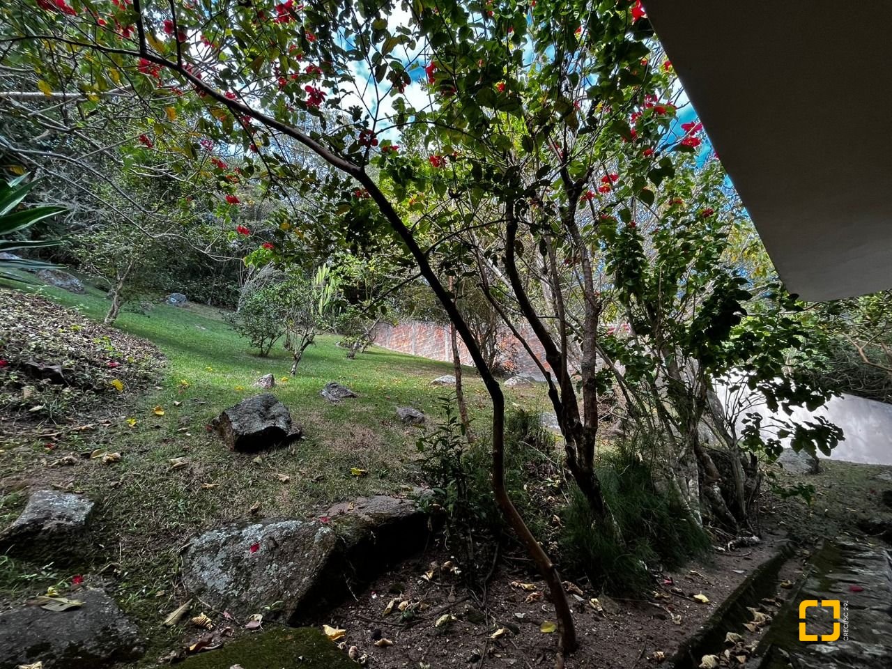 Apartamento com 56m², 1 quarto, 1 garagem, no bairro Jurerê em Florianópolis