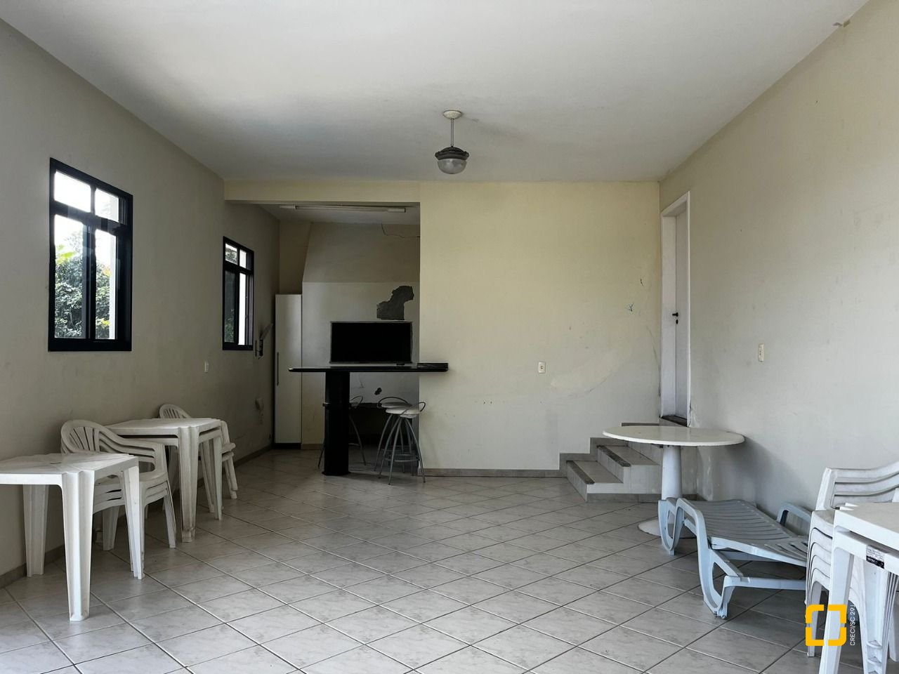 Apartamento com 56m², 1 quarto, 1 garagem, no bairro Jurerê em Florianópolis