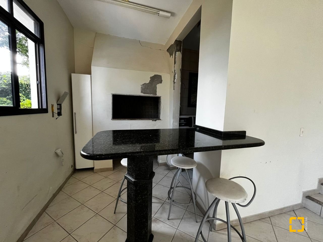 Apartamento com 56m², 1 quarto, 1 garagem, no bairro Jurerê em Florianópolis