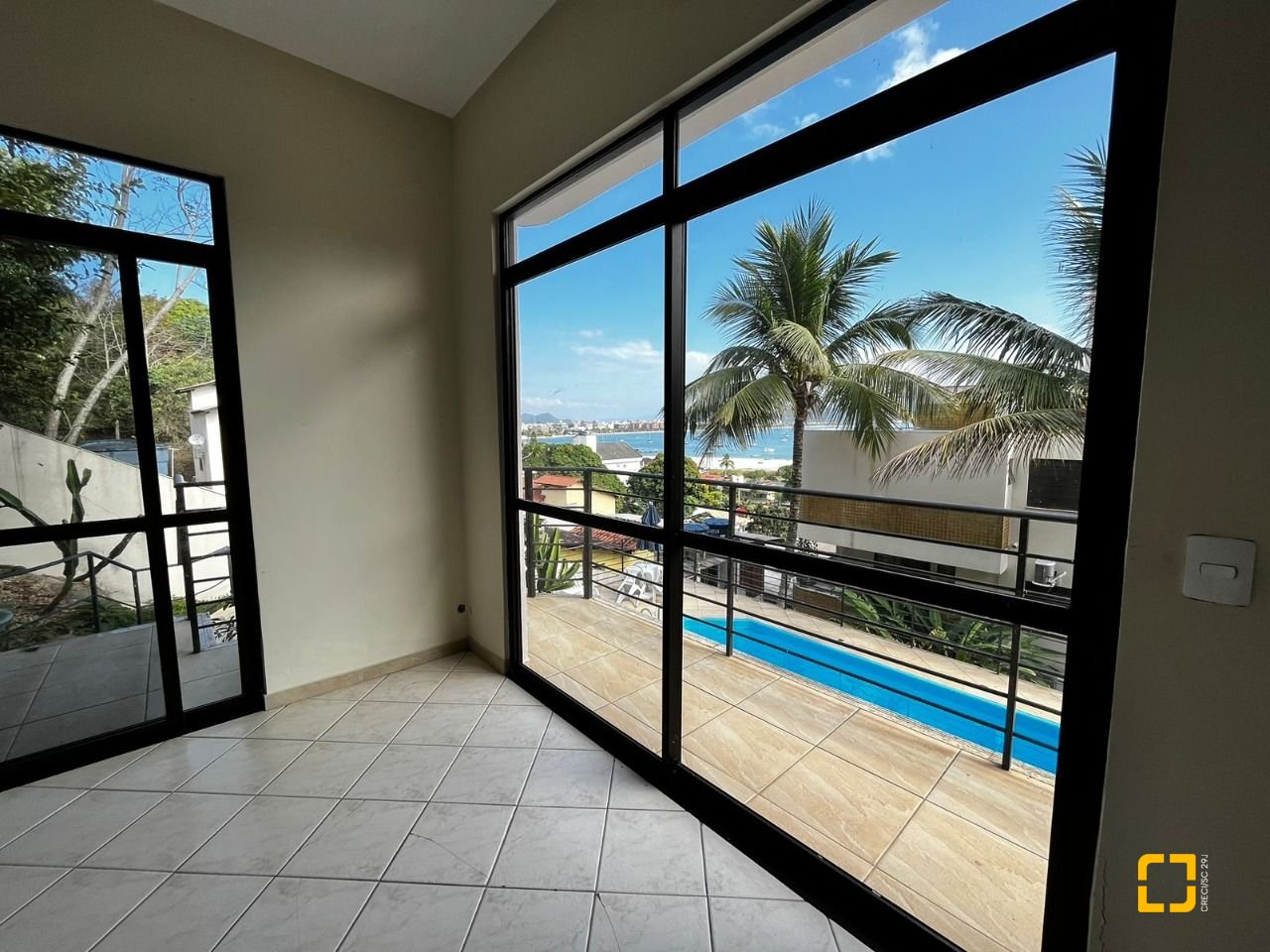 Apartamento com 56m², 1 quarto, 1 garagem, no bairro Jurerê em Florianópolis