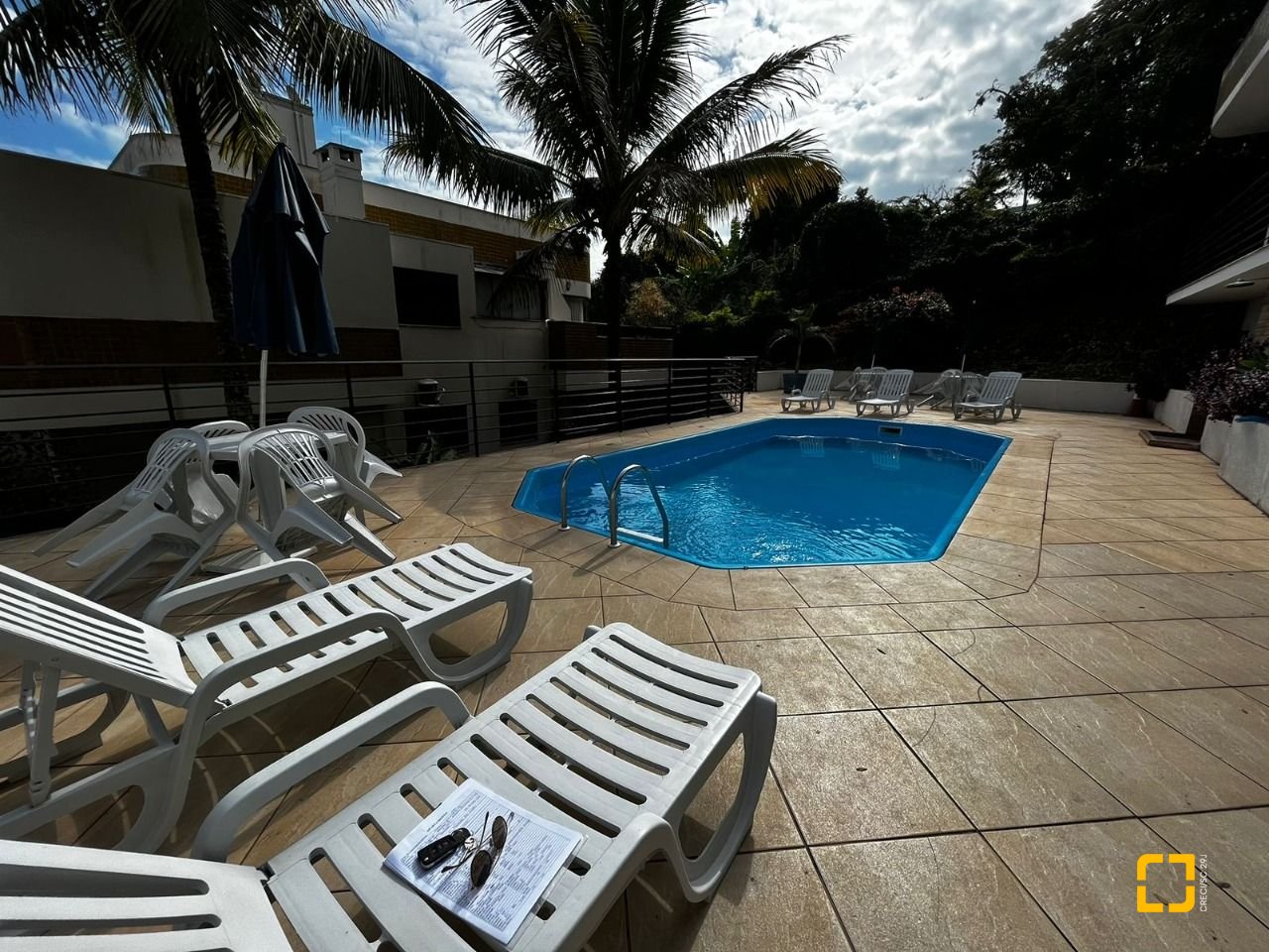 Apartamento com 56m², 1 quarto, 1 garagem, no bairro Jurerê em Florianópolis