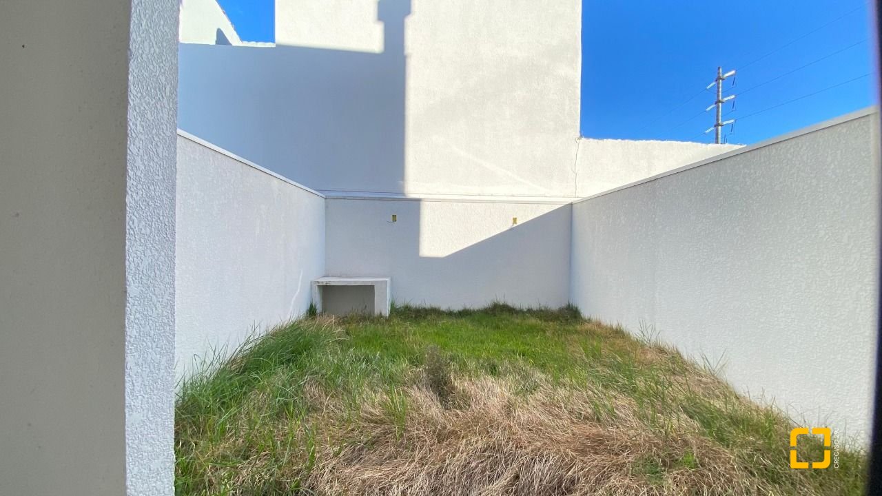 Casa com 100m², 4 quartos (sendo 1 suíte), 1 garagem, no bairro Ingleses em Florianópolis