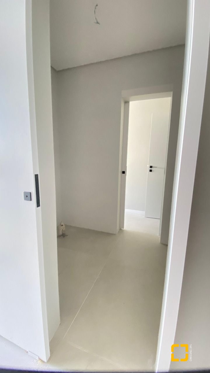 Casa com 100m², 4 quartos (sendo 1 suíte), 1 garagem, no bairro Ingleses em Florianópolis