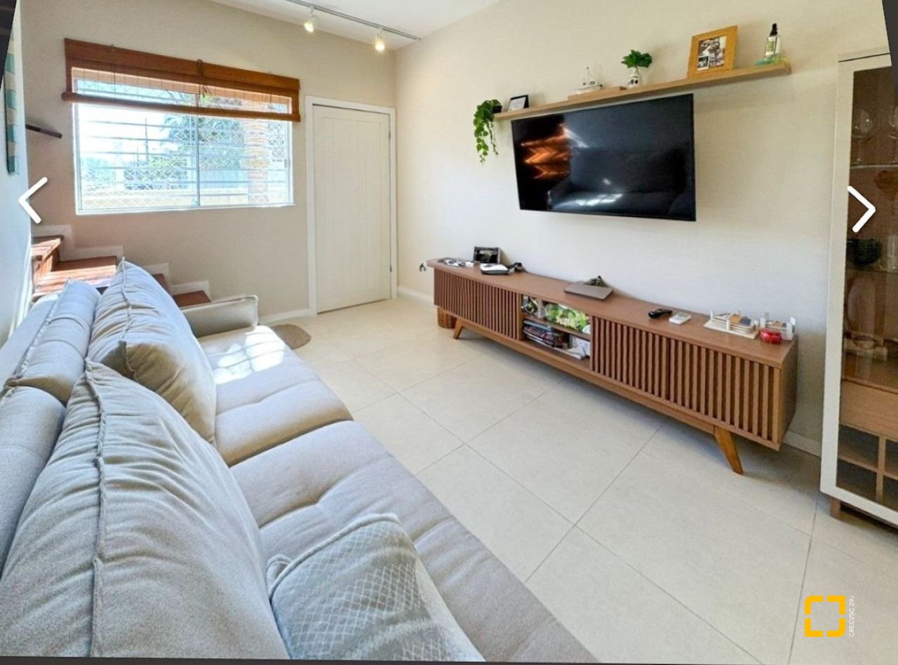 Casa de Condomínio com 66m², 3 quartos, 1 garagem, no bairro Ribeirão da Ilha em Florianópolis