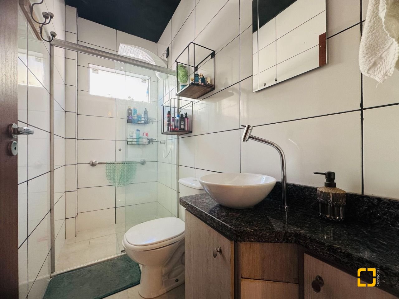 Casa de Condomínio com 66m², 3 quartos, 1 garagem, no bairro Ribeirão da Ilha em Florianópolis